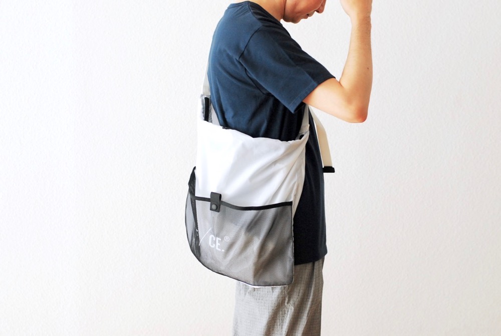 F/CE.の新作バッグをはじめ、使えるおすすめバッグたちをご紹介します 